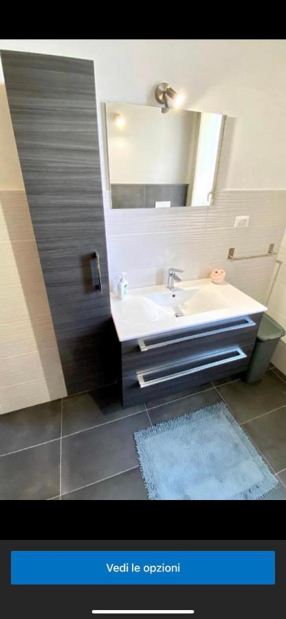 Casa Martina Apartment อาโวลา ภายนอก รูปภาพ